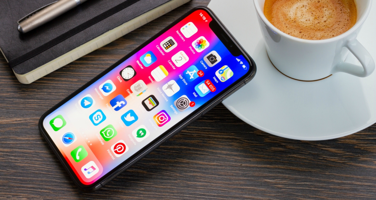 Apple планує до випуску 3 нових iPhone восени 2019 року  