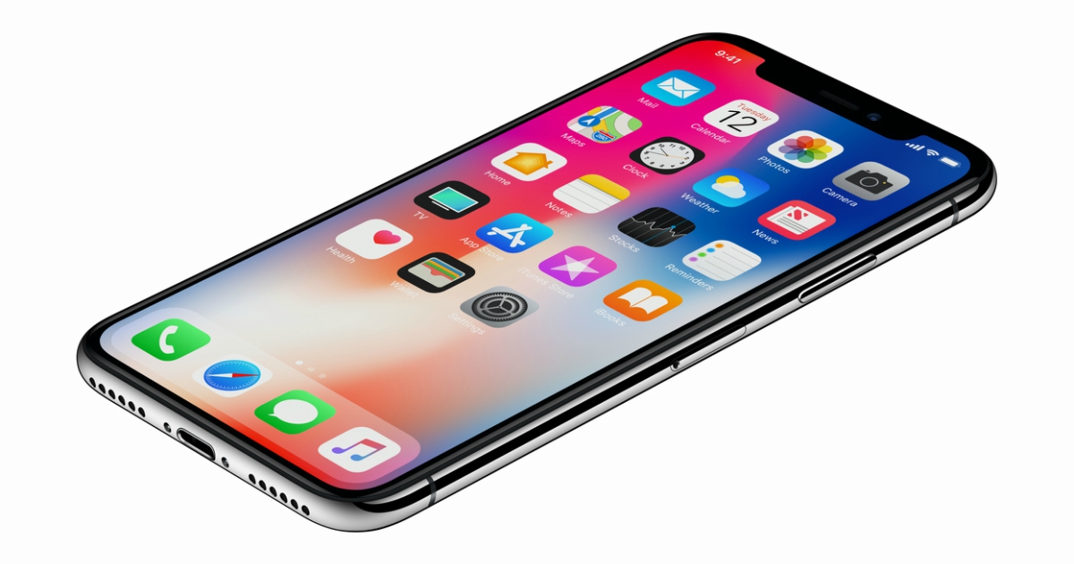Apple буде безкоштовно замінювати сенсор на iPhone X тим, у кого він не працює  