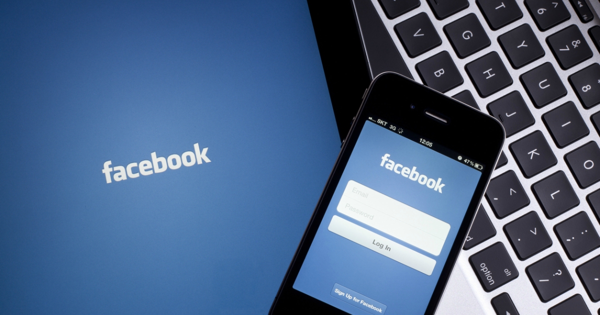 Facebook планує випустити власний смарт-пристрій  