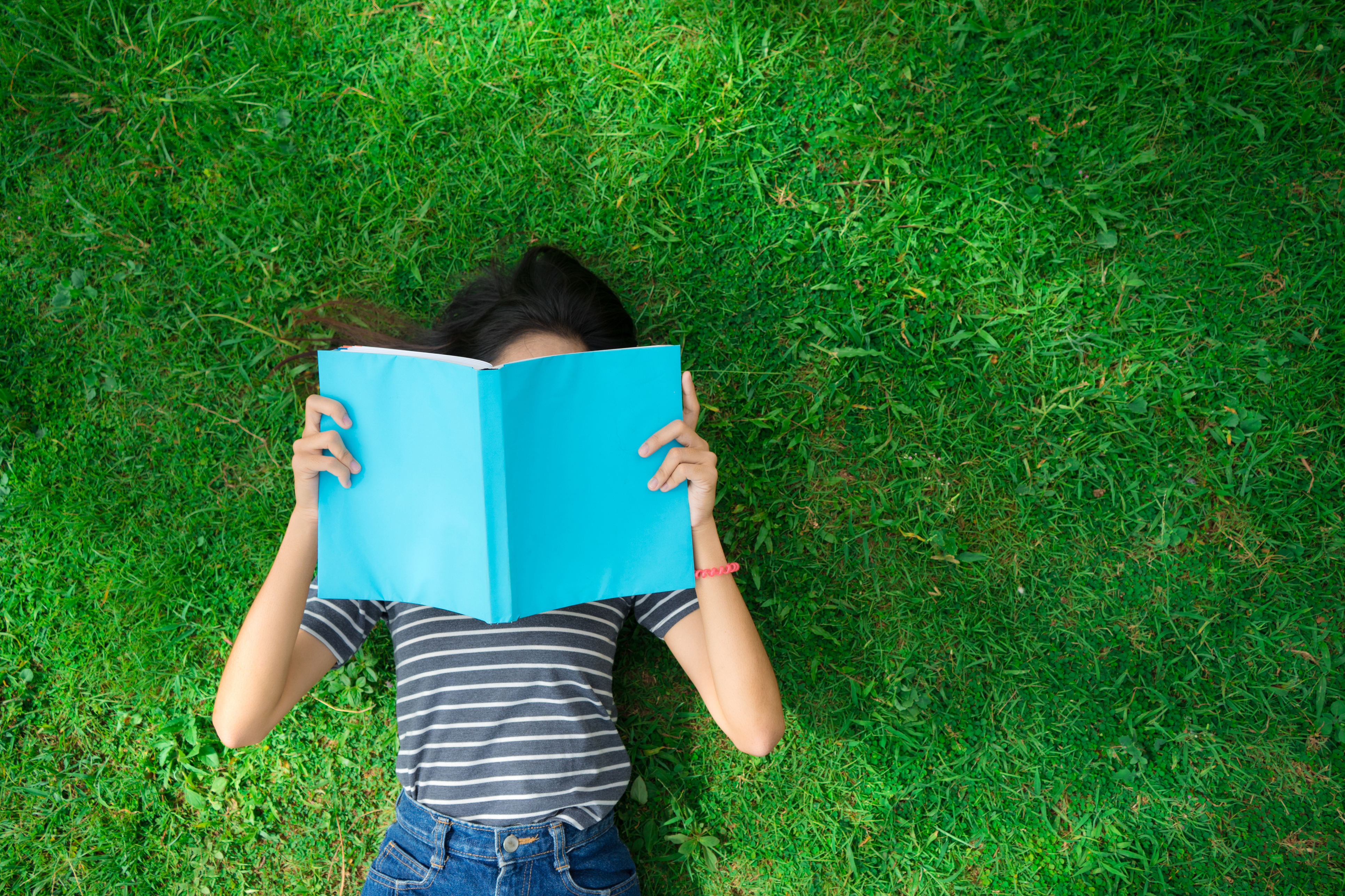 5 романів для прочитання, які позитивно вплинуть на настрій  