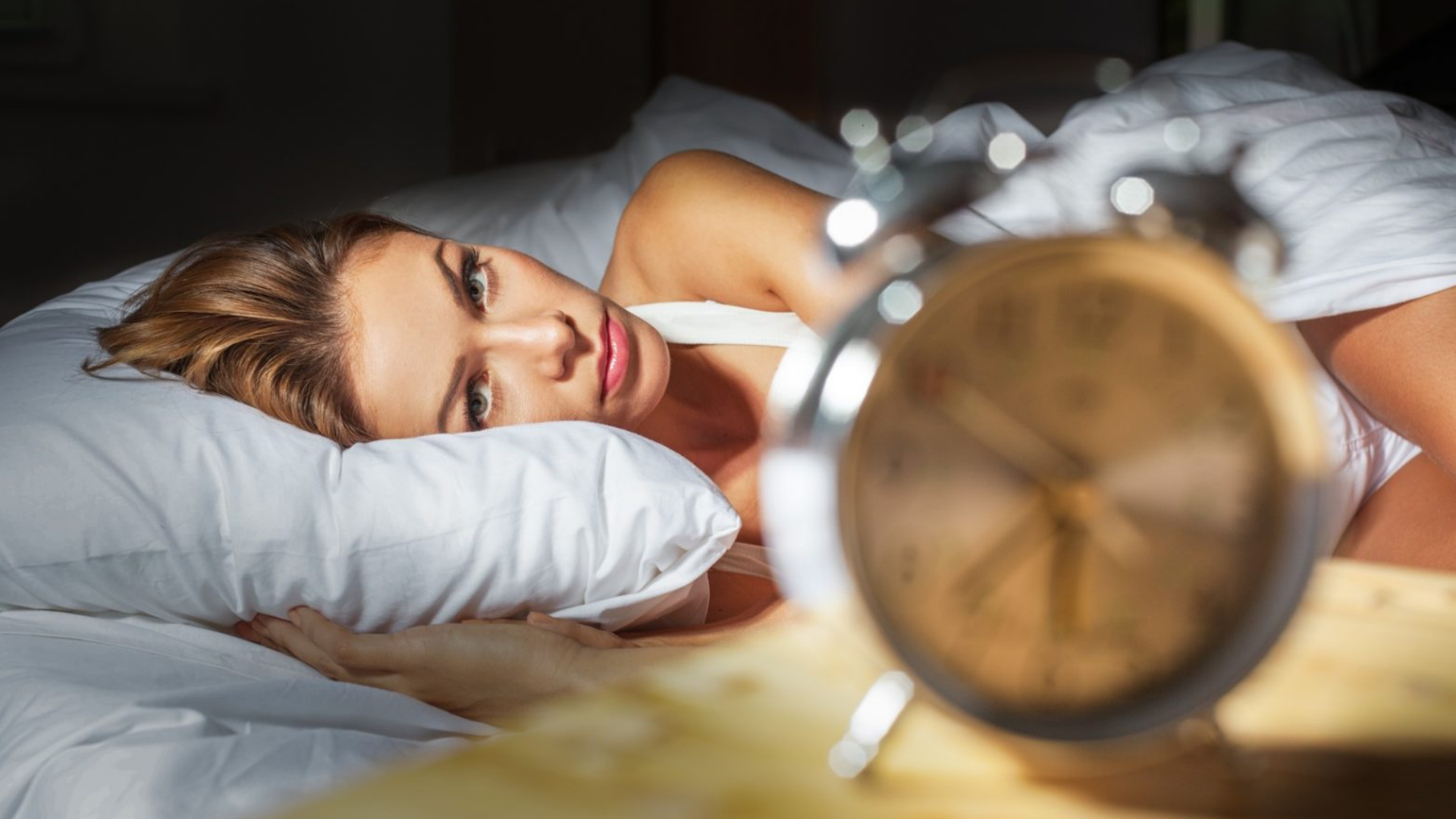 Як позбавитися від безсоння: методи, які дійсно допомагають  