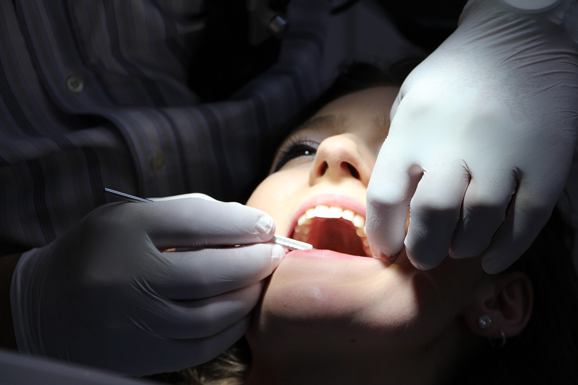 Як поганий стан зубів здатне вплинути на серце і легені  