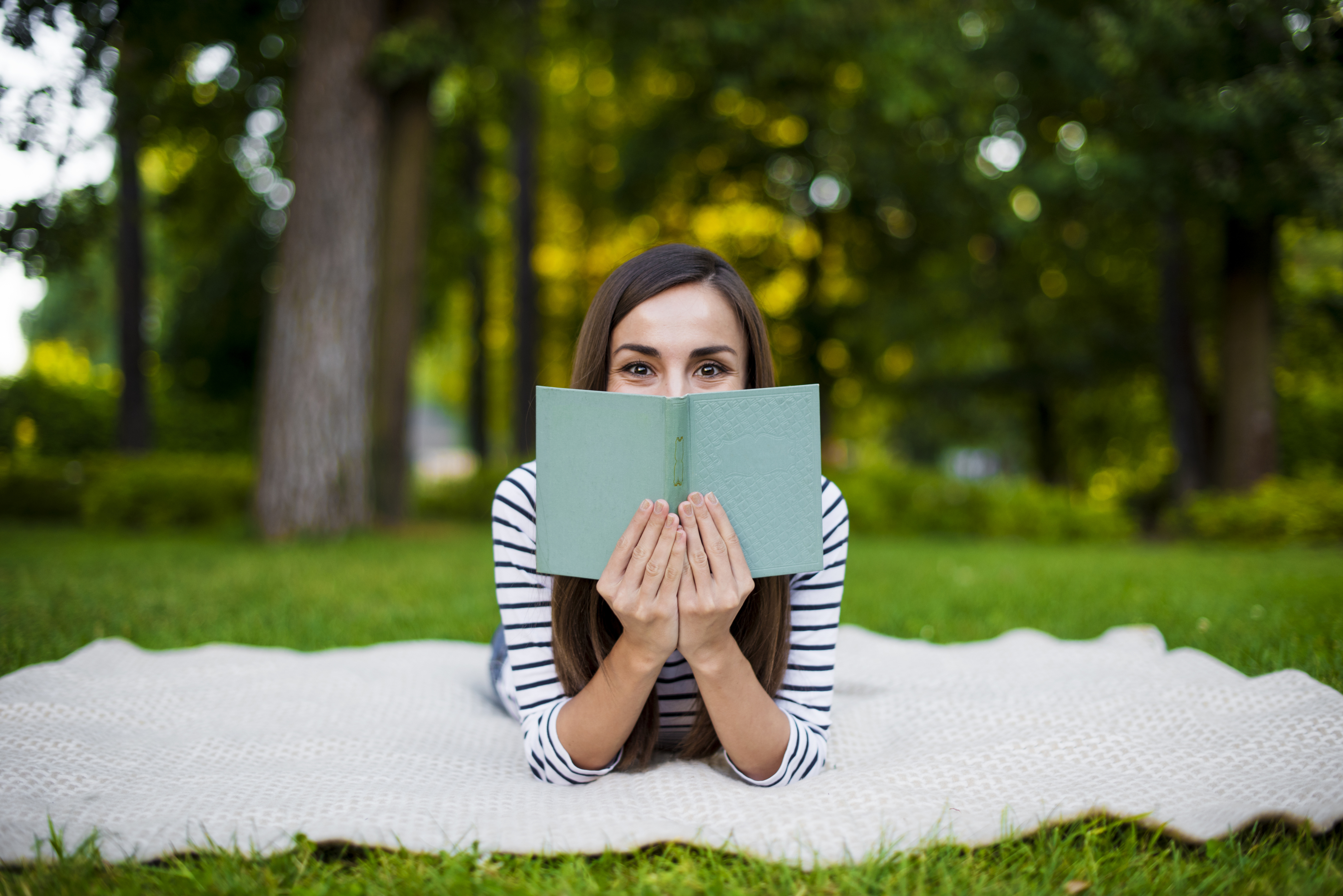5 книг, які варто прочитати кожній дівчині, – поради від Yakaboo  