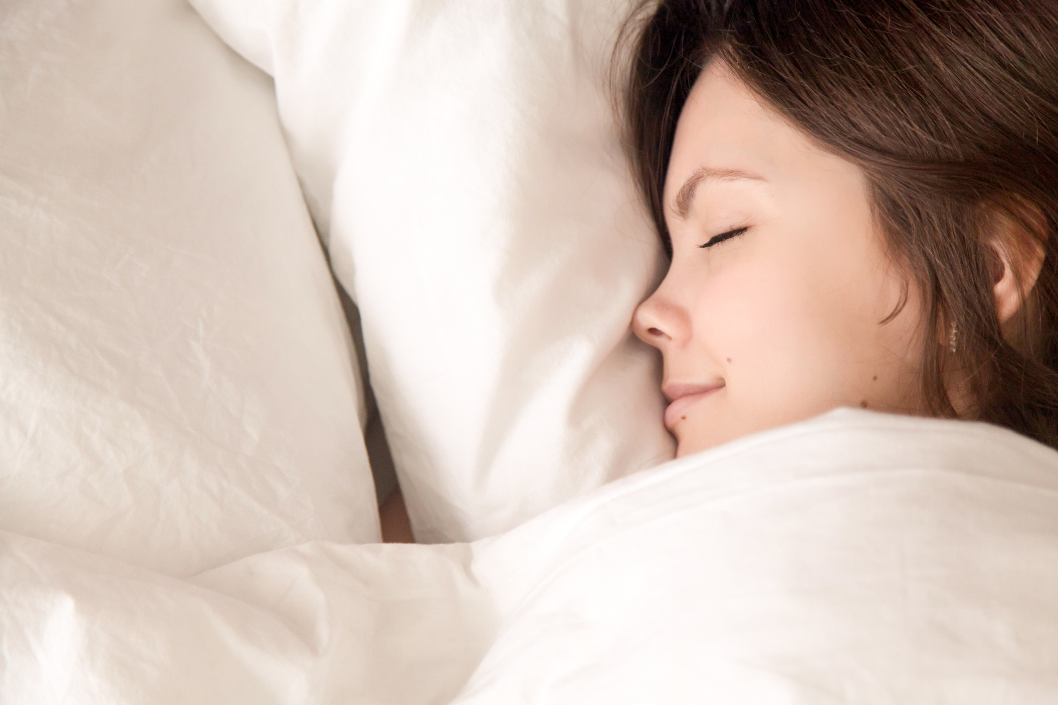 Здоровий сон: які хвороби здатний вилікувати відпочинок вночі  