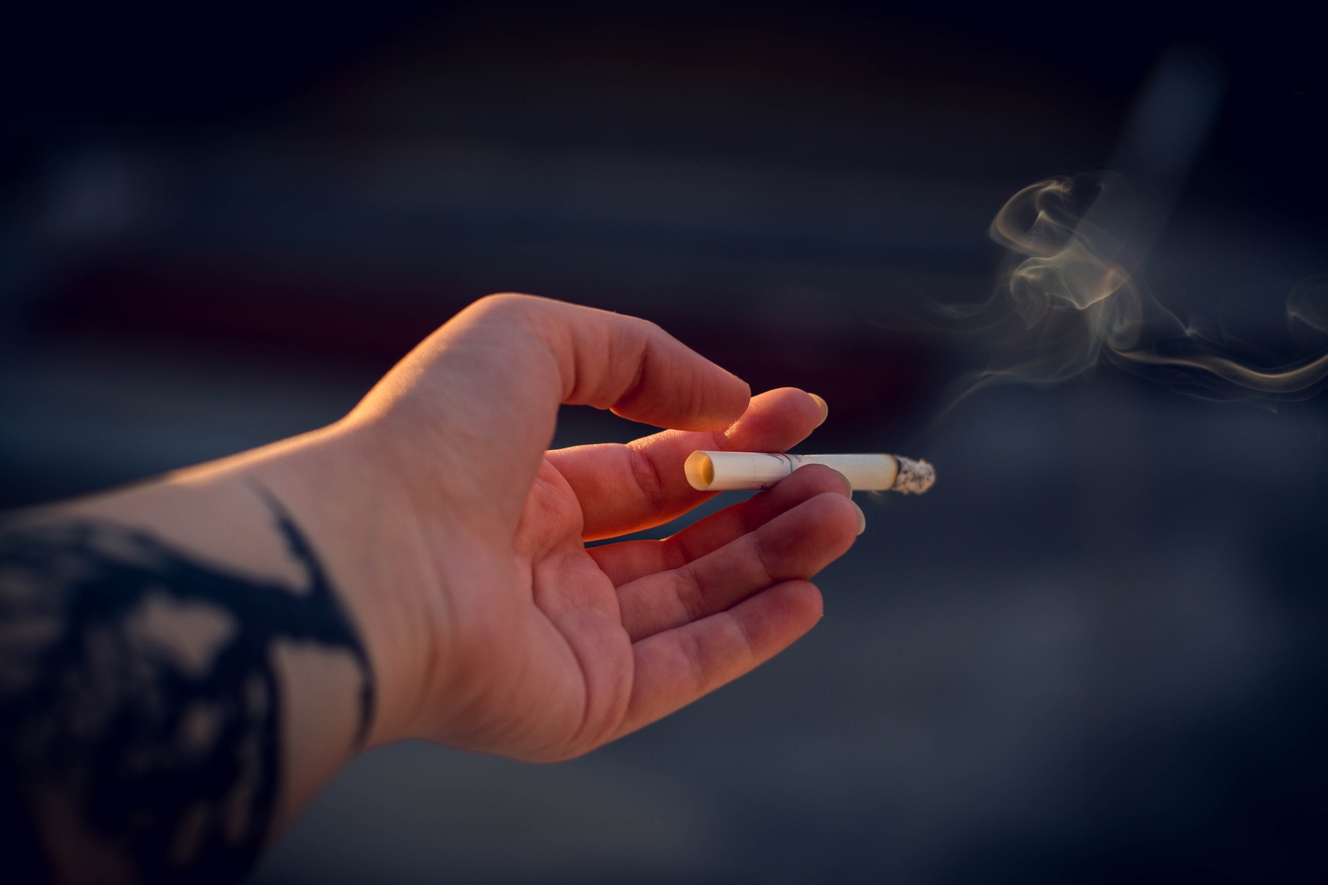 Куріння призводить до втрати пам'яті і розуму в старості, – нове дослідження  