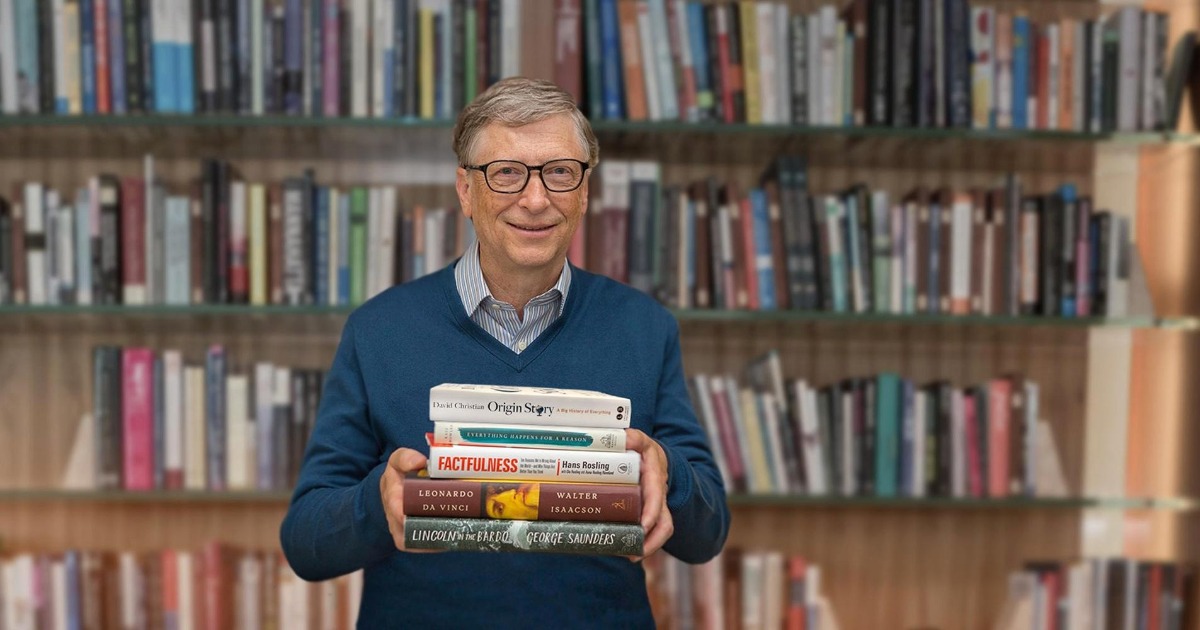 5 книг, які рекомендує Білл Гейтс для прочитання цього літа  