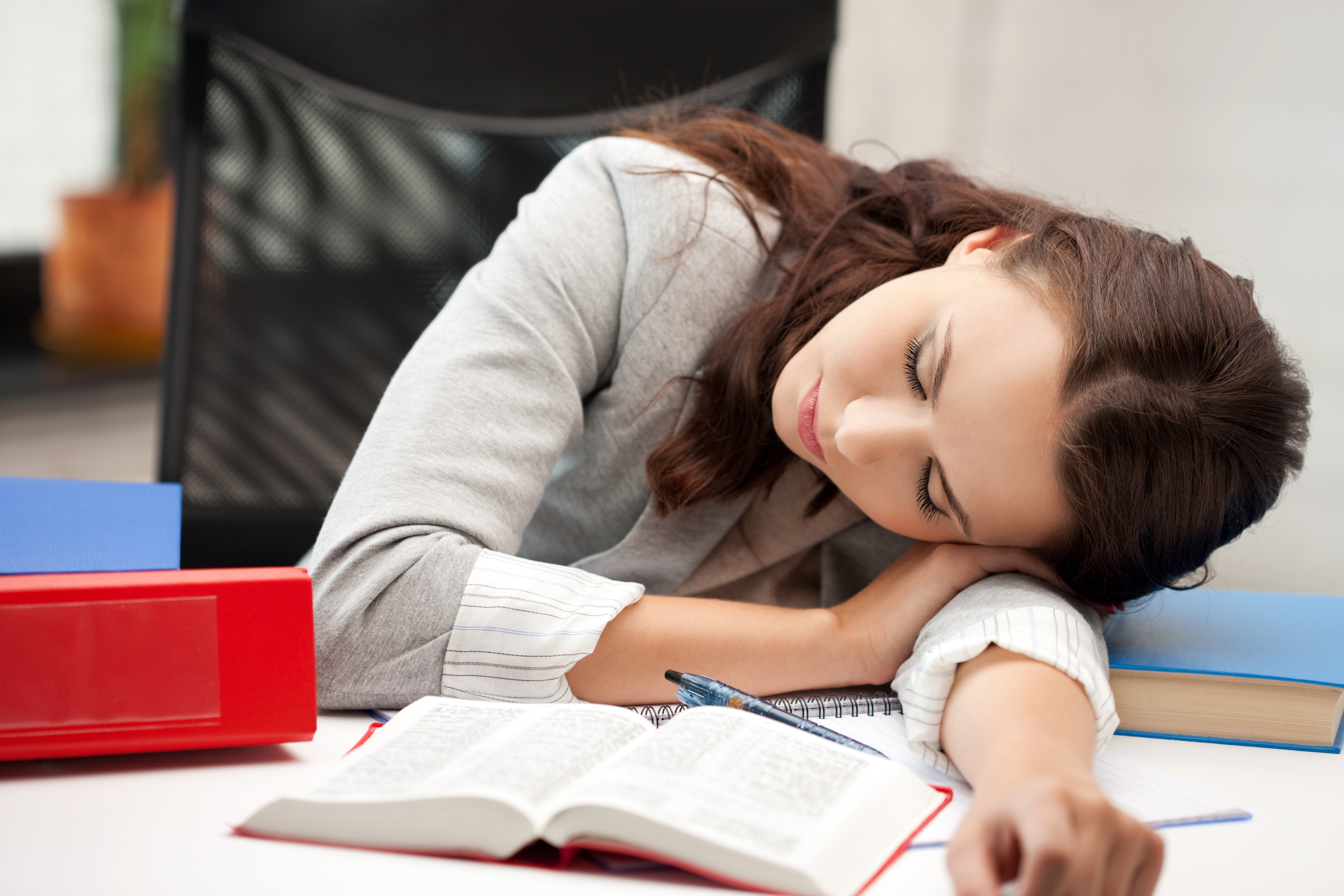 Як відновитися після поганого нічного сну: 7 способів, які допоможуть бути бадьорими  