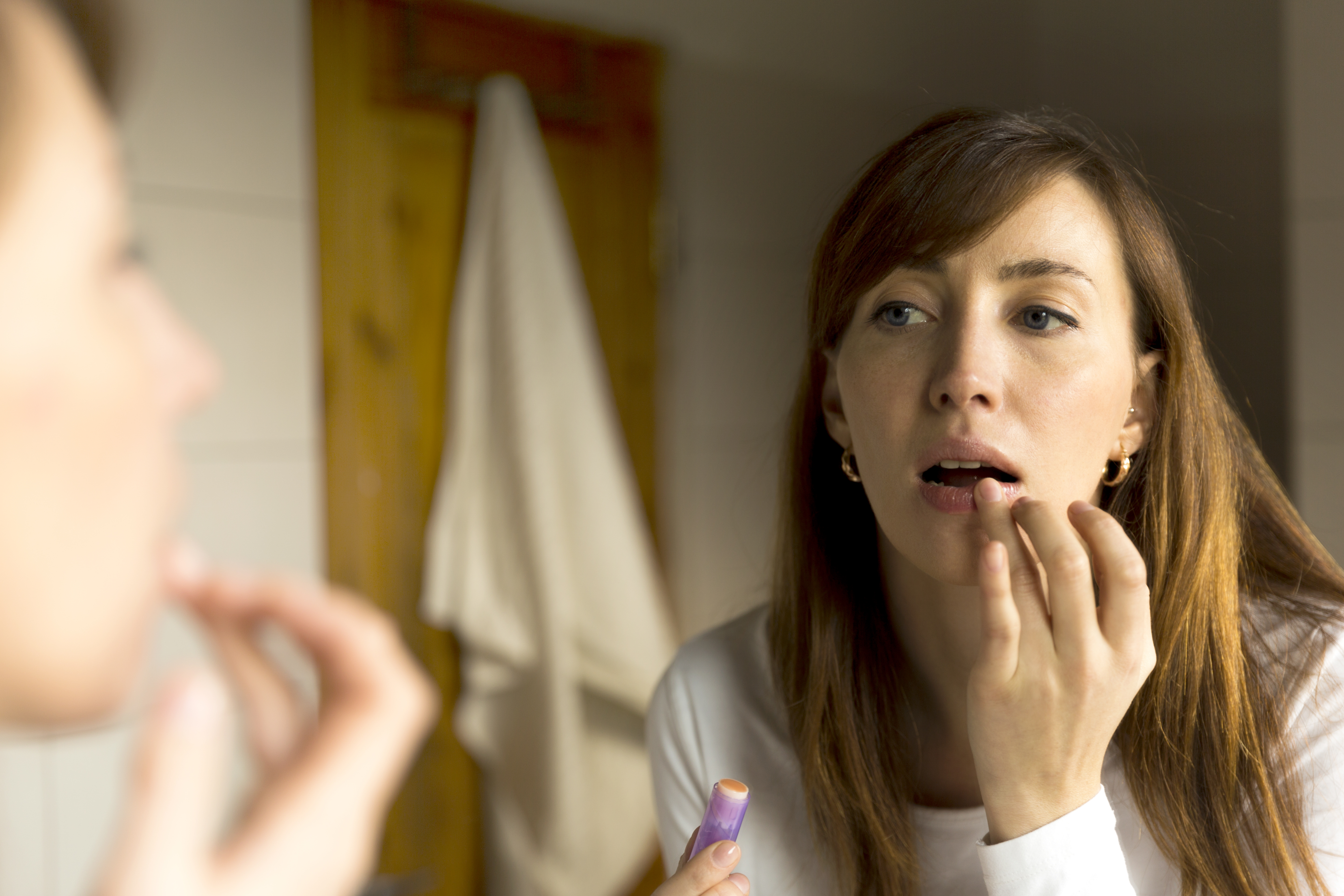 Як позбутися від потрісканих і обвітрених губ  
