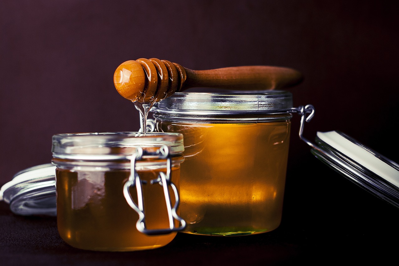 5 рецептів медово-гірчичного обгортання для схуднення  