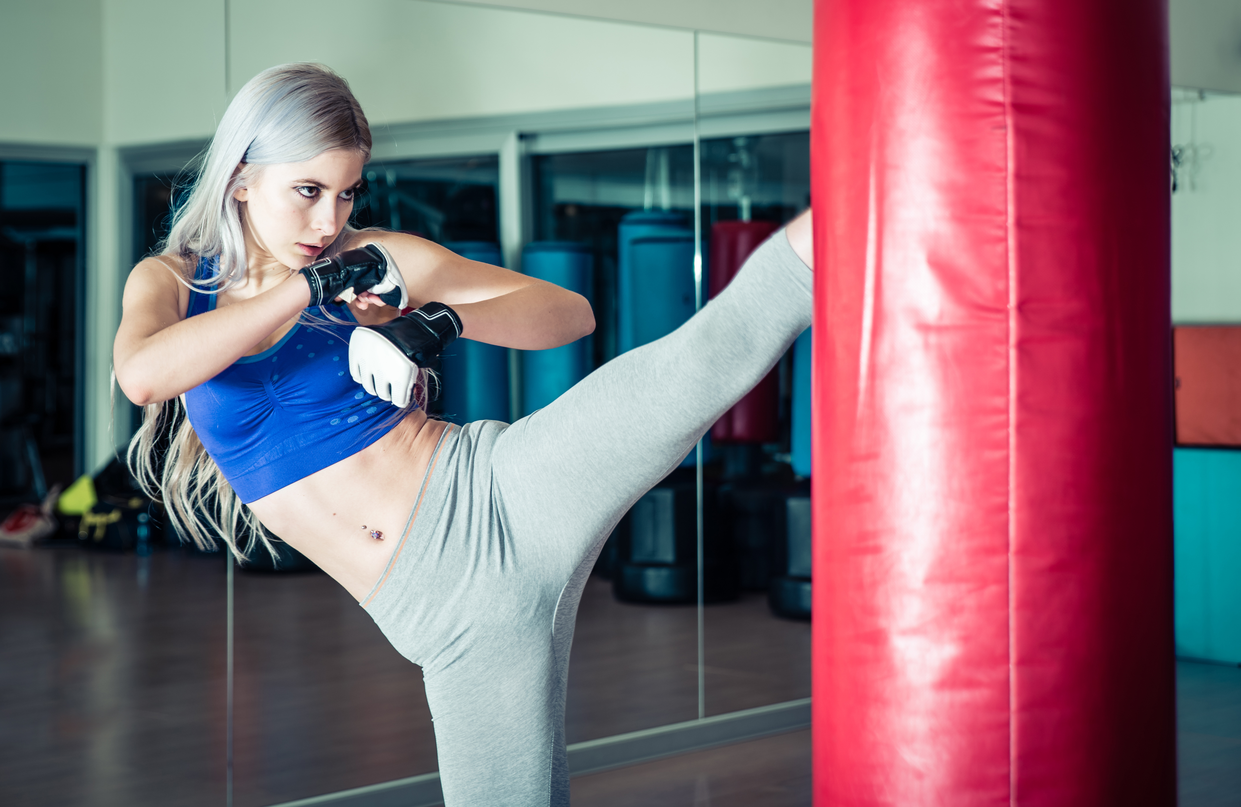 Жіночий хук: кращі бойові мистецтва, які допоможуть стати краще  