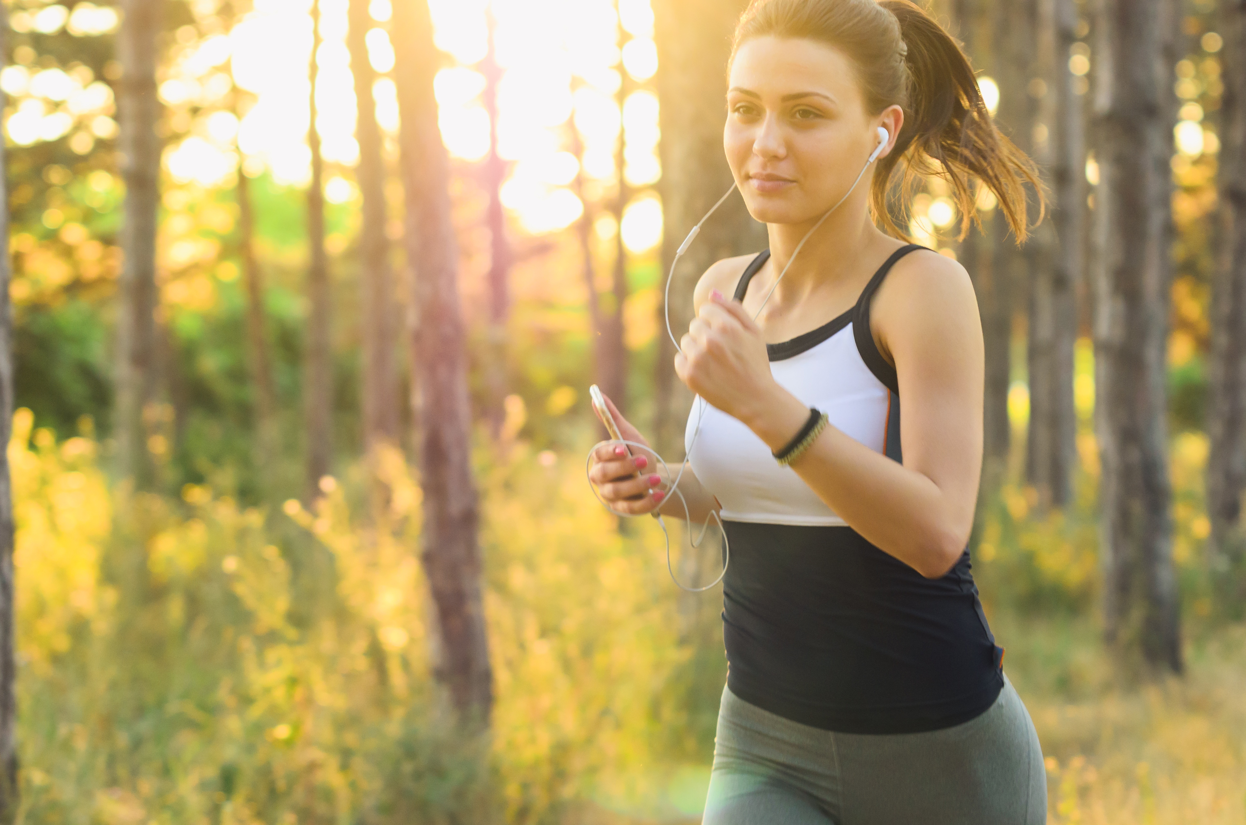 Як правильно дихати під час бігу: поради для новачків і не тільки  