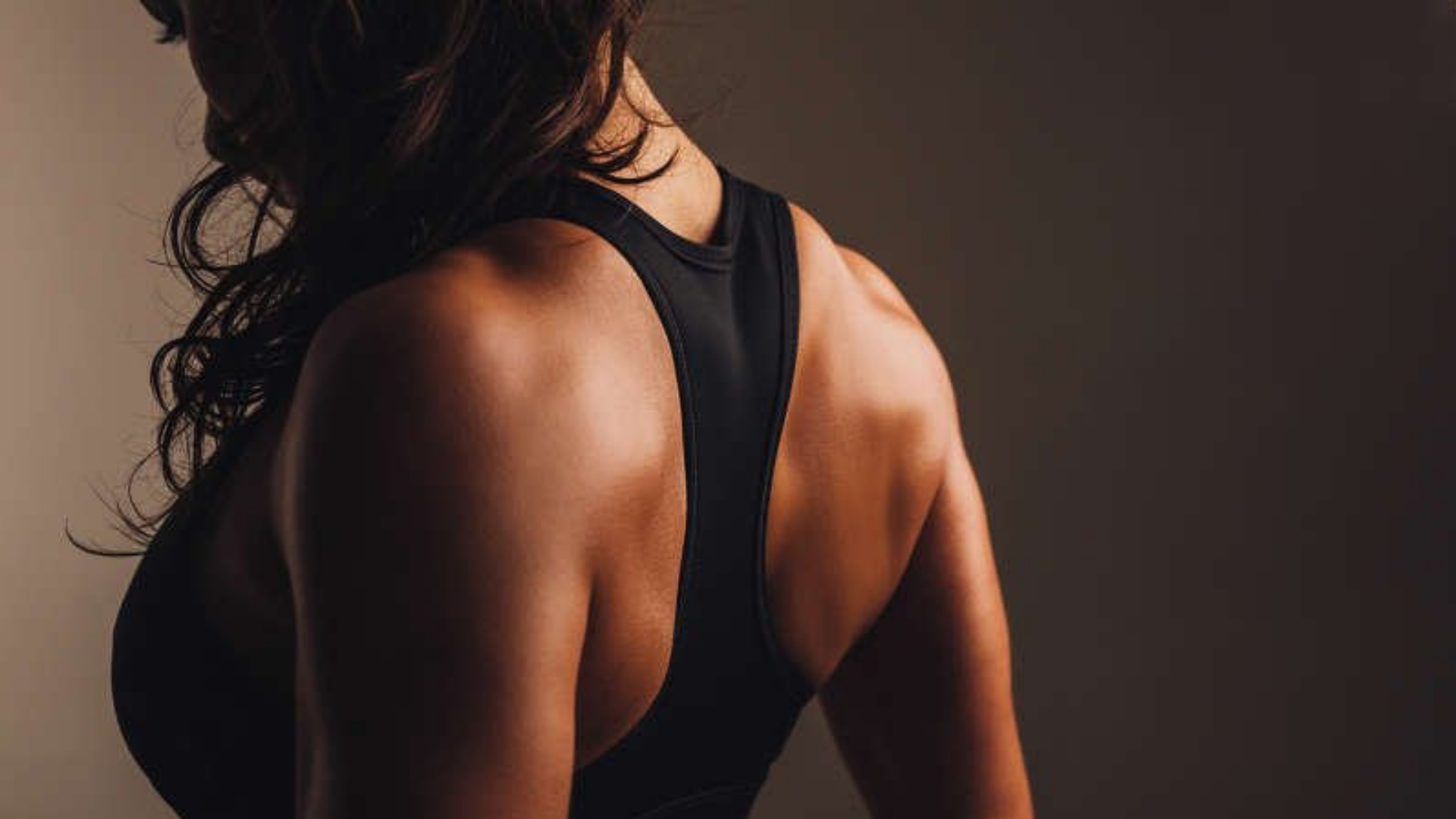 Вправи для спини: як зміцнити важливу частину тіла будинку  