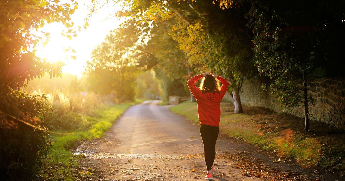 25 причин включити в щоденний план ранкові прогулянки  