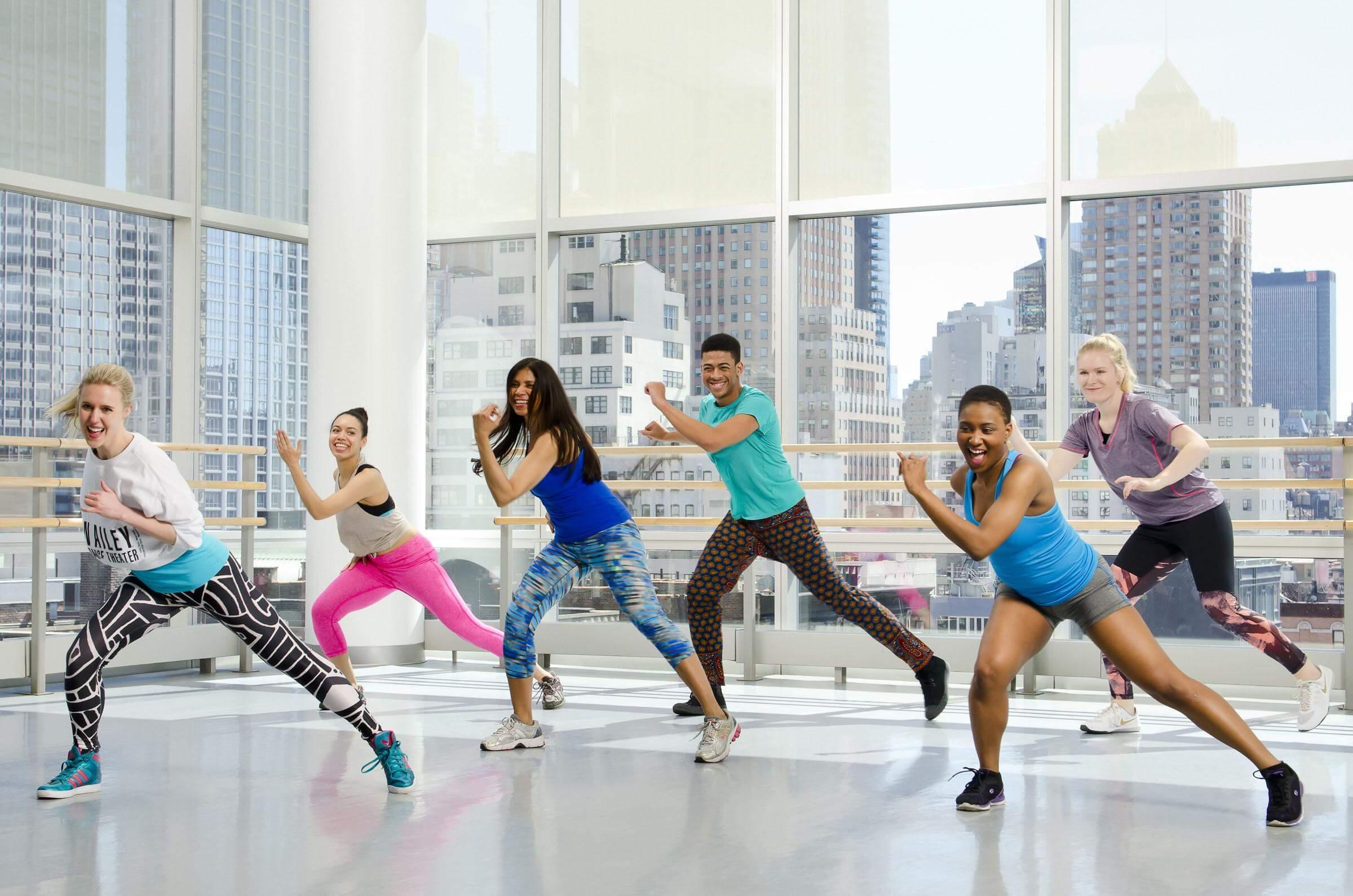 4 види аеробних танців з позитивним впливом на тіло  