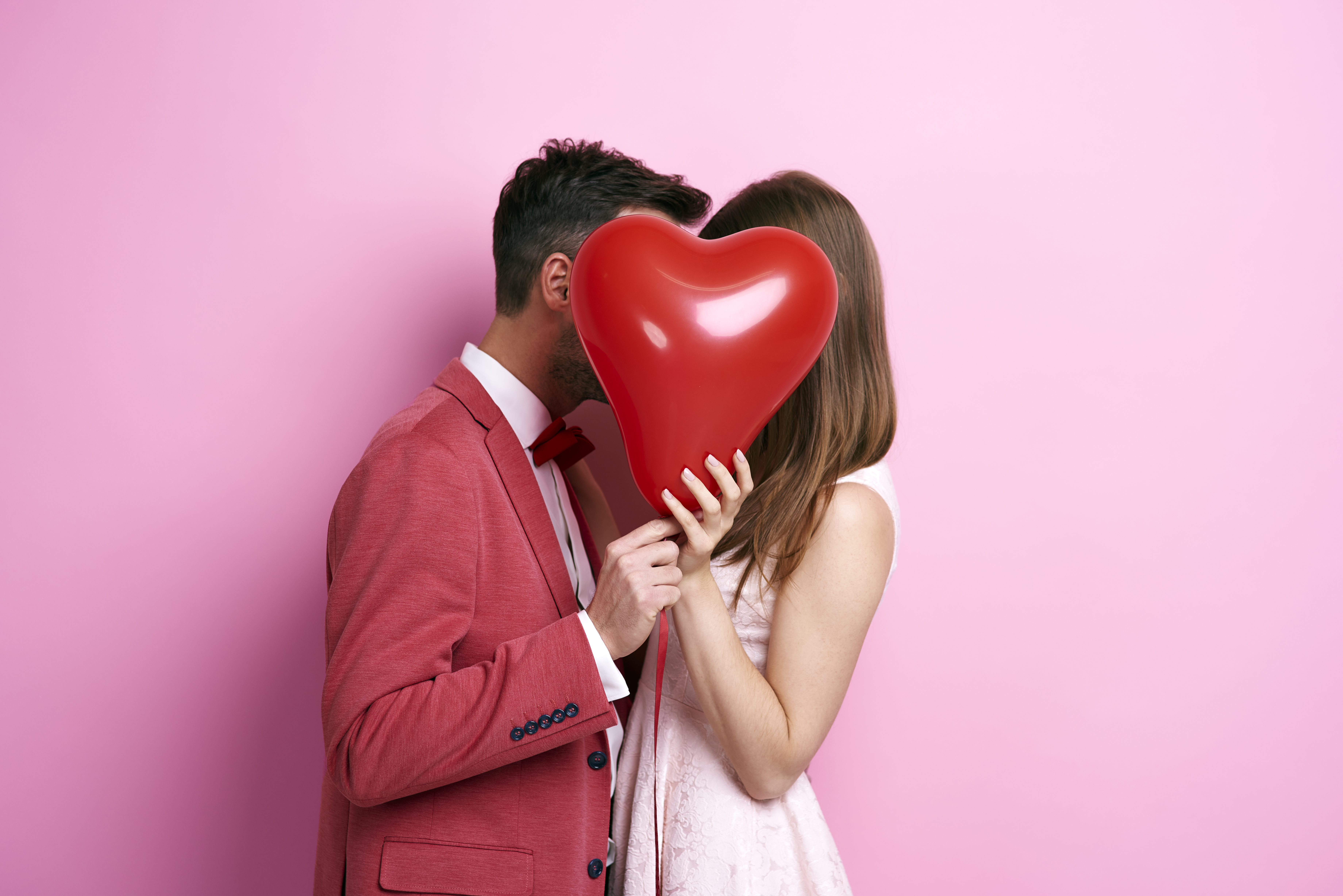 16 романтичних жестів, які допоможуть показати партнеру свою любов  