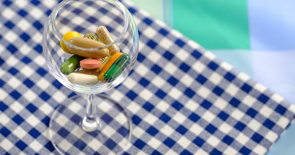 Вітаміни, які корисно вживати жінкам після 50 років: добірка корисних препаратів  