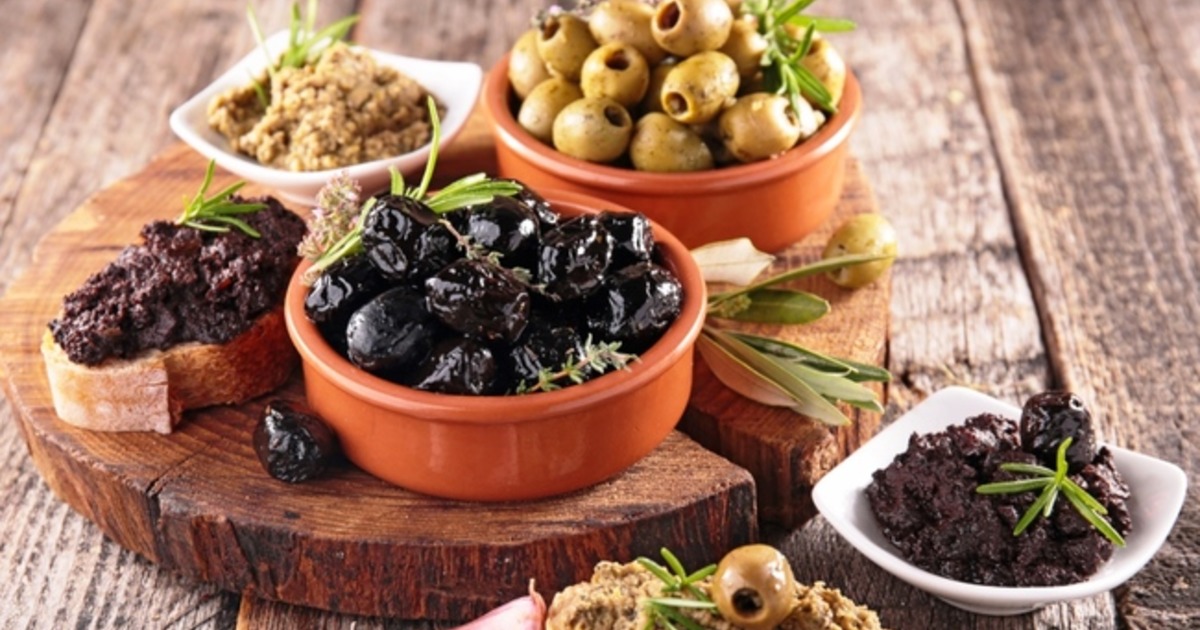 Унікальні за смаком рецепти, для яких потрібні оливки  