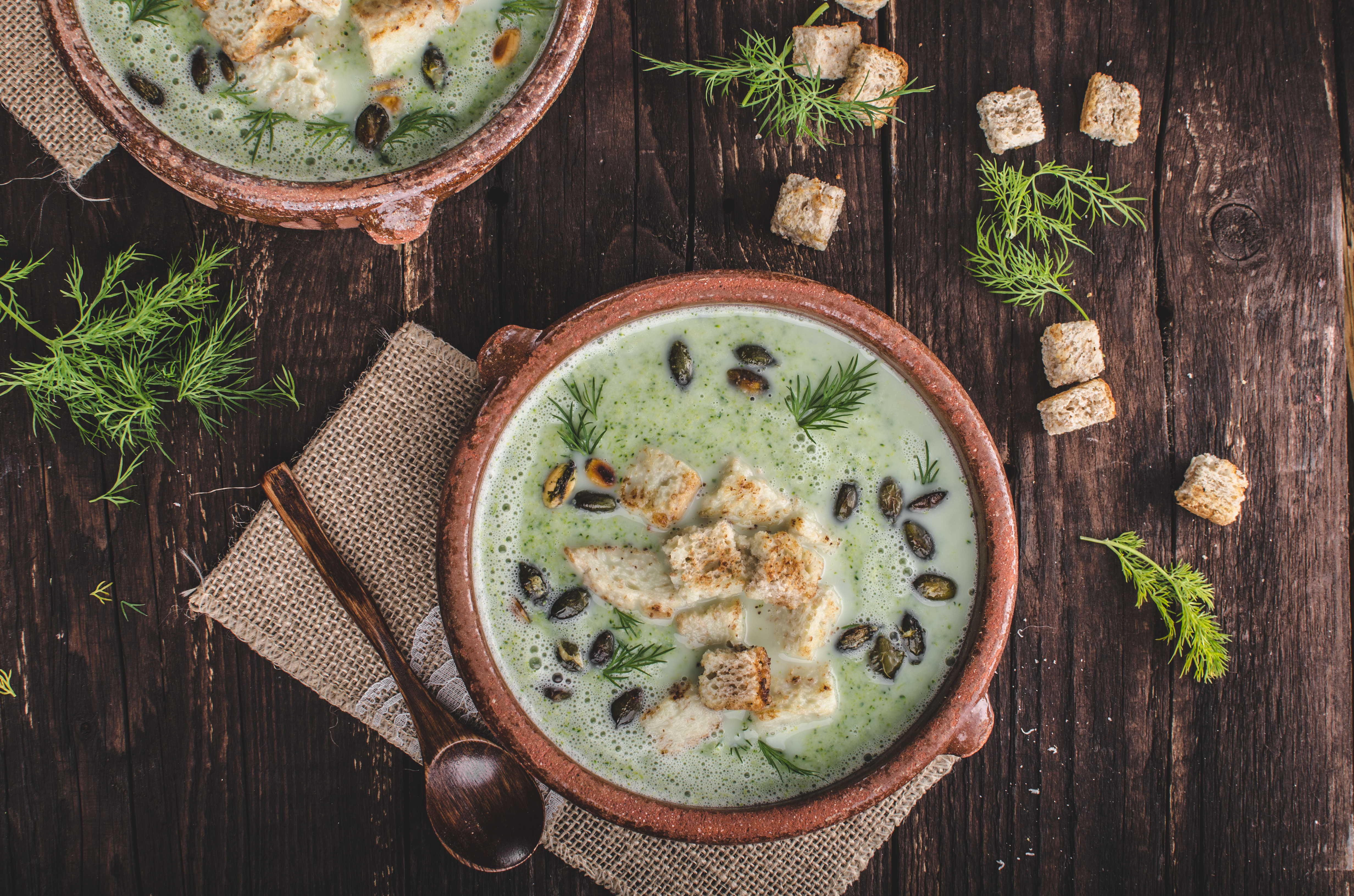 Рецепт для любителів овочів: крем-суп з брокколі  