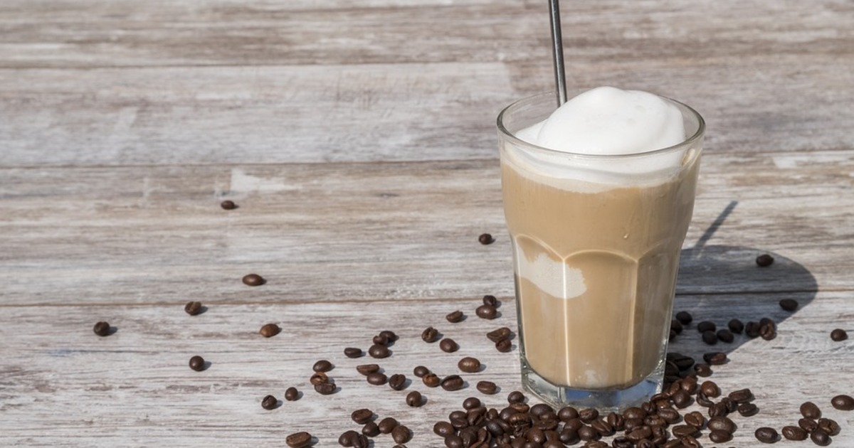 5 небанальних і цікавих рецептів холодної кави  