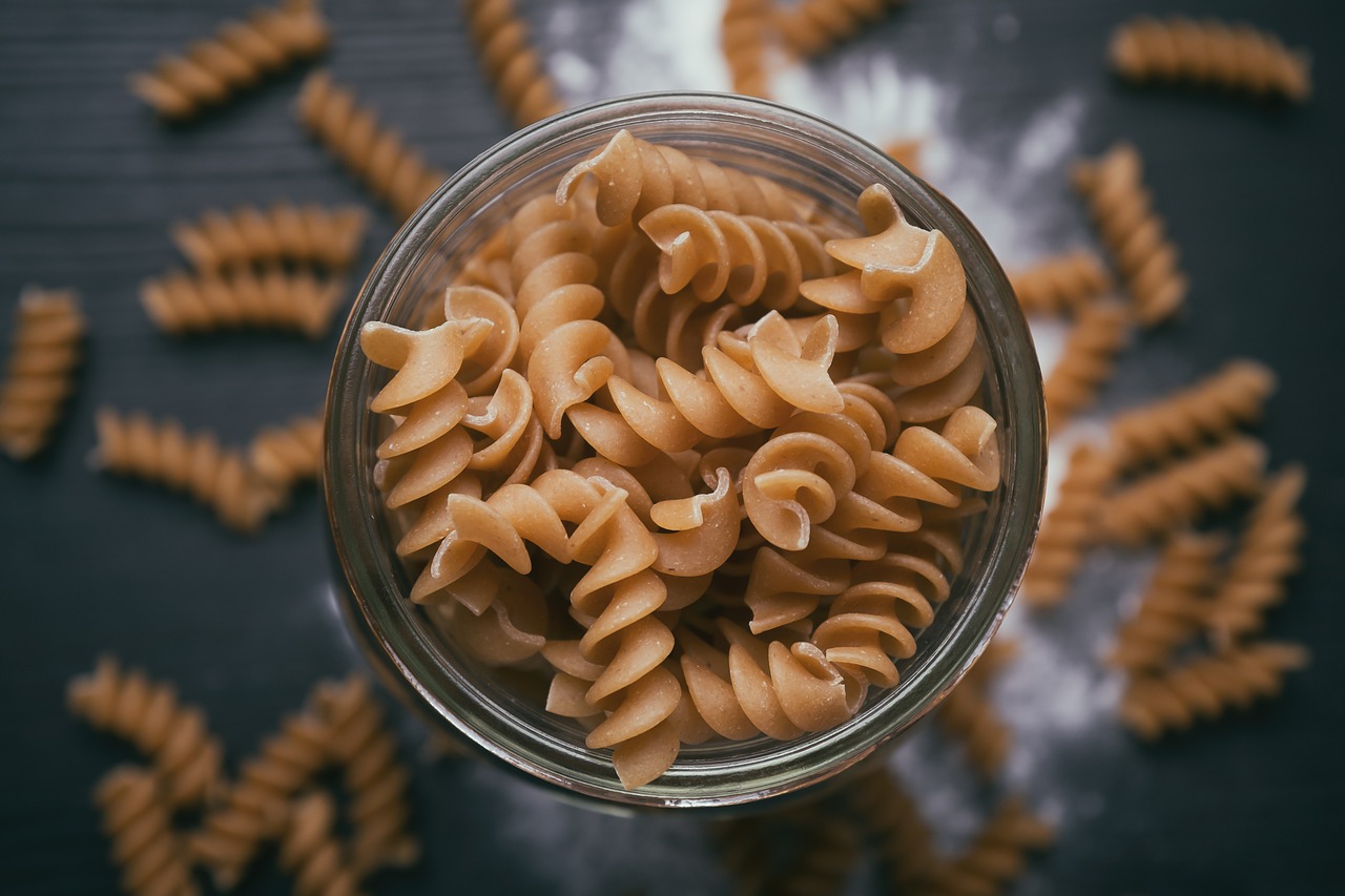 4 рецепти корисної пасти, коли хочеться спагетті  