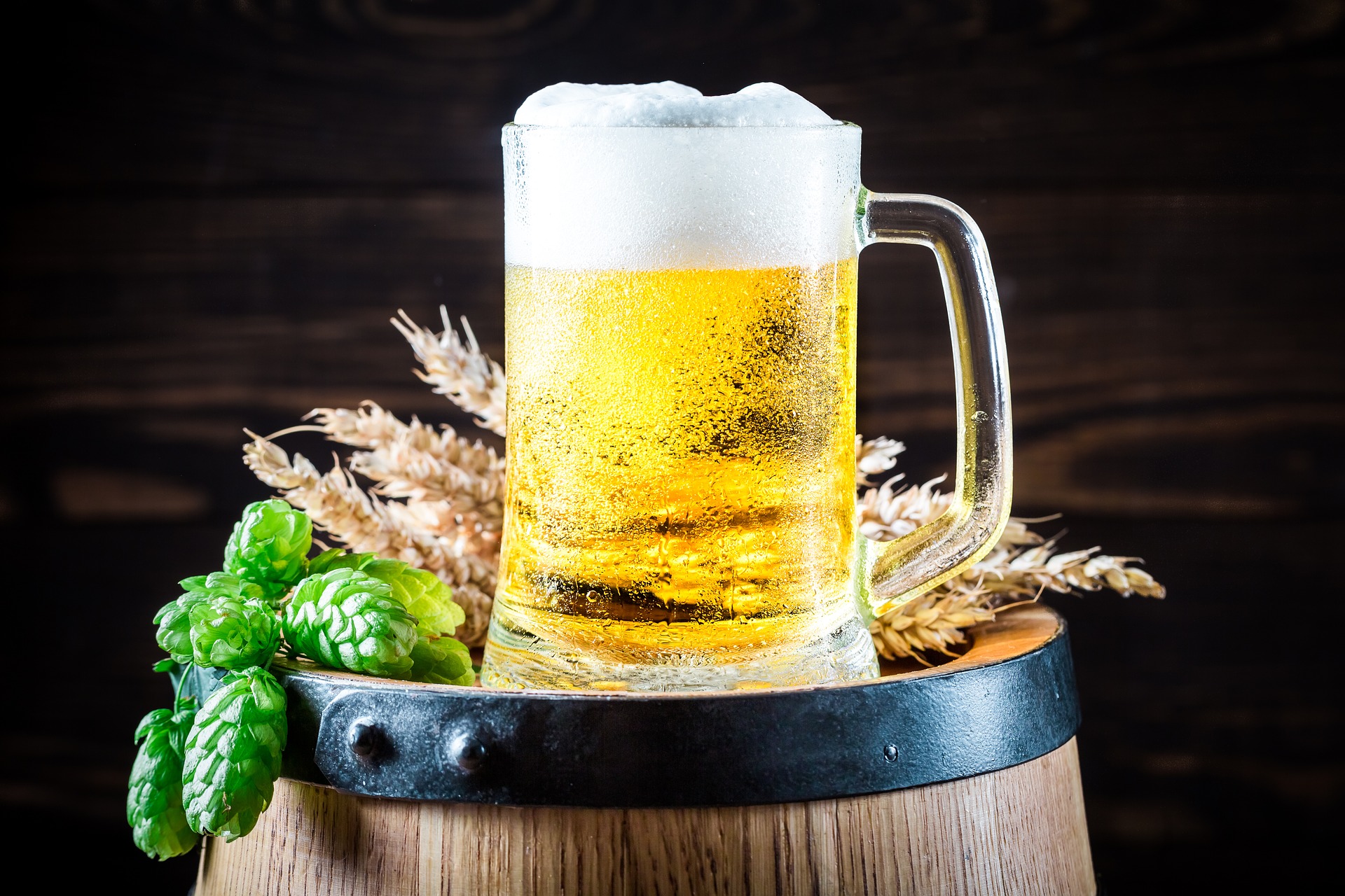 9 причин, чому варто полюбити і не відмовлятися від пива  
