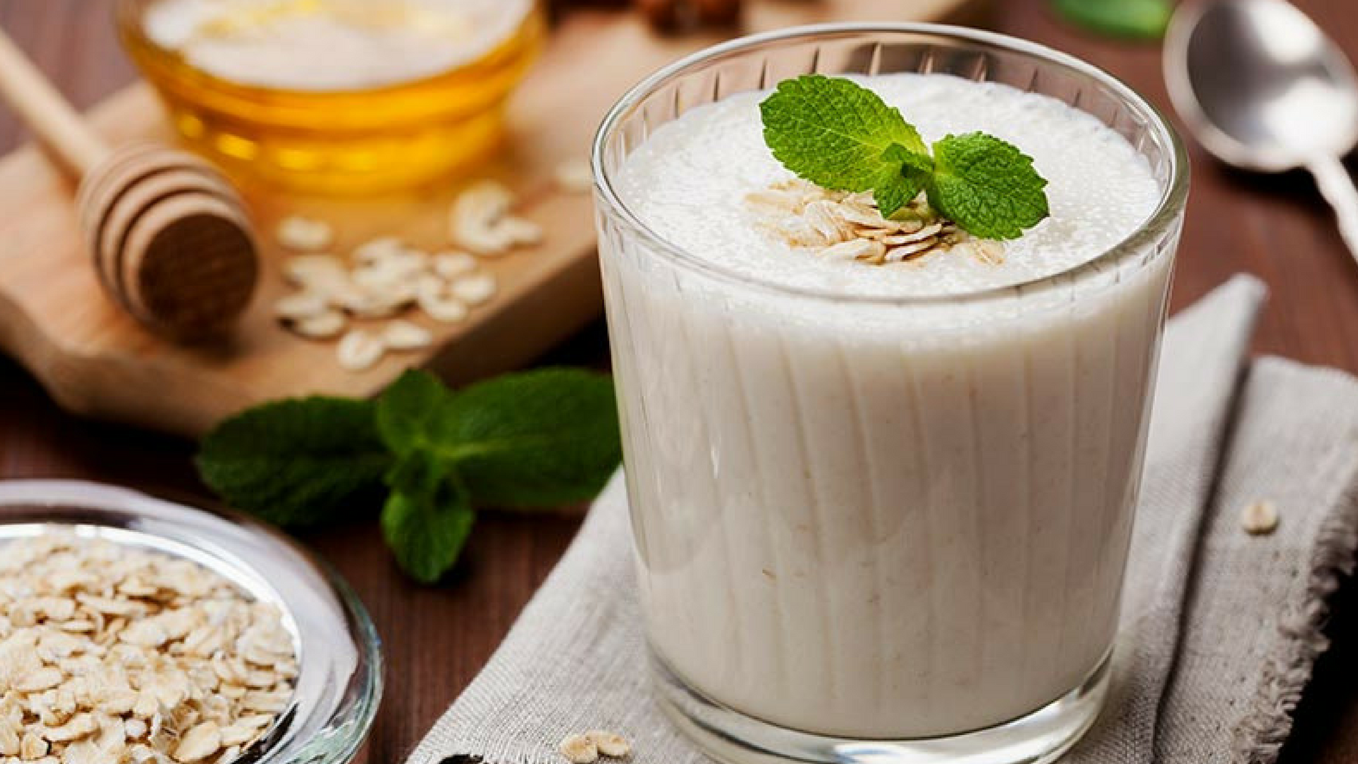5 рецептів корисних молочних коктейлів  