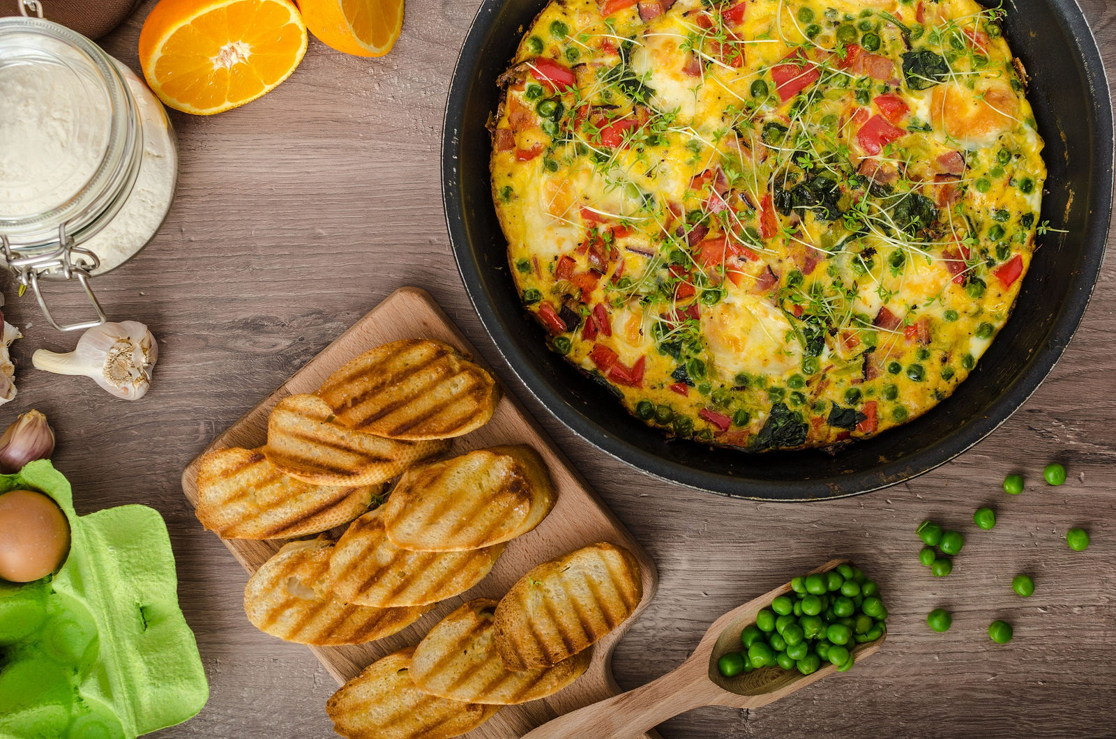 7 рецептів сніданків з яєць, які готуються в духовці  