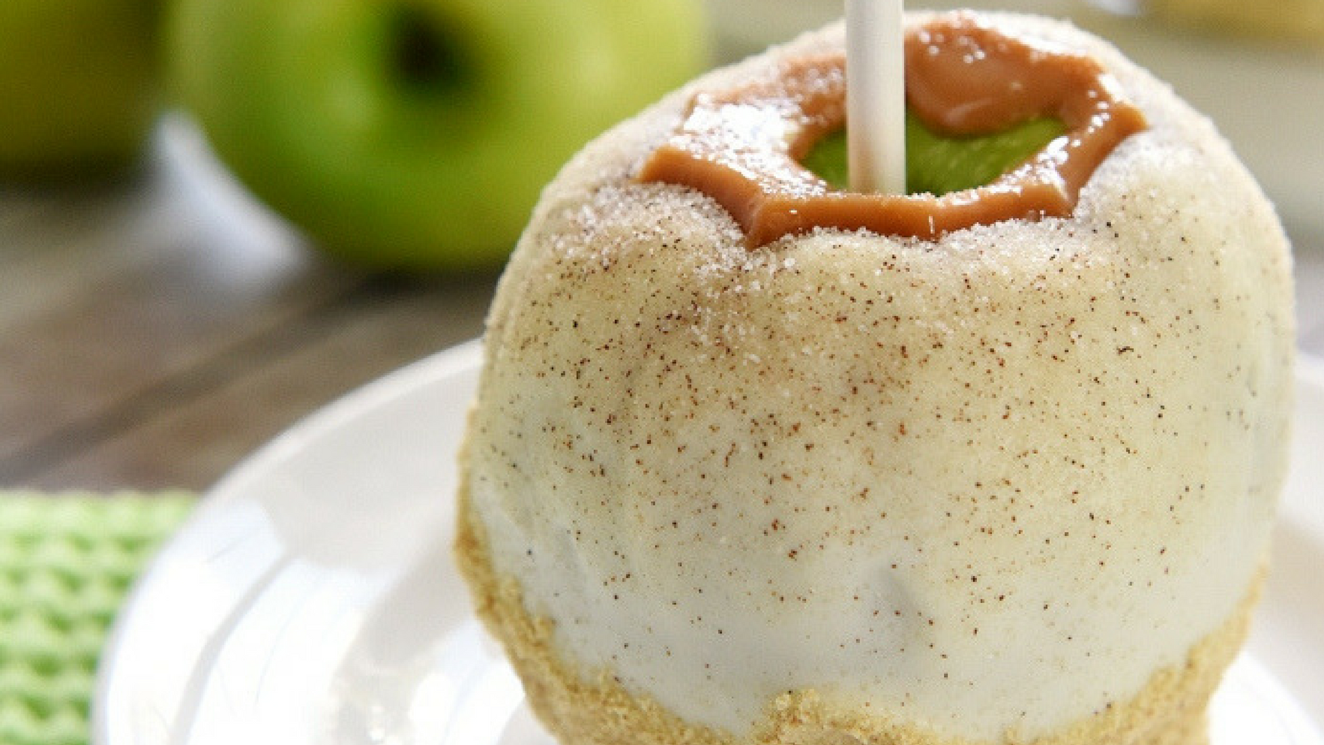 5 нових варіантів вживання яблук на десерт  