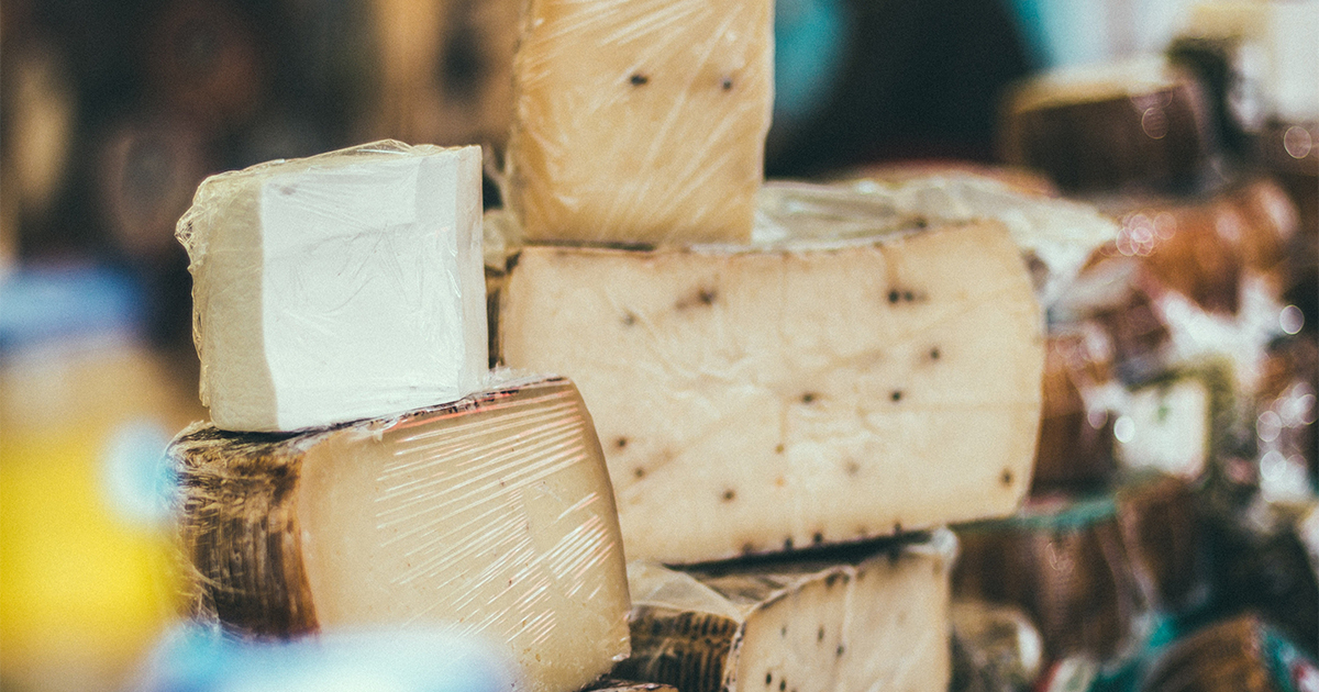 5 сирних продуктів без молока, які варто спробувати  